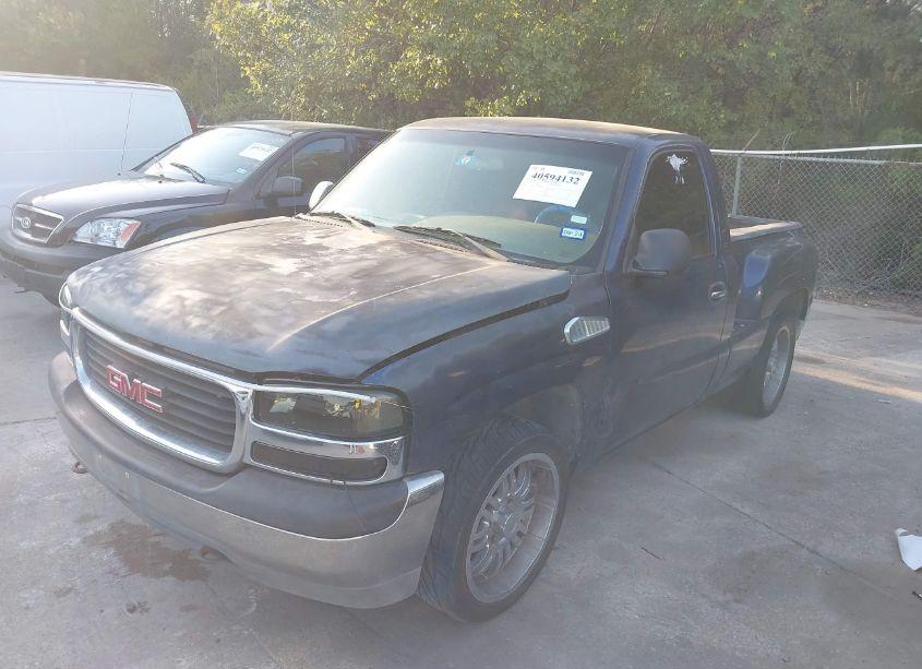 Photo 2 of 2002 Gmc Sierra 1500 SL (VIN 1GTEC14W52Z294933)