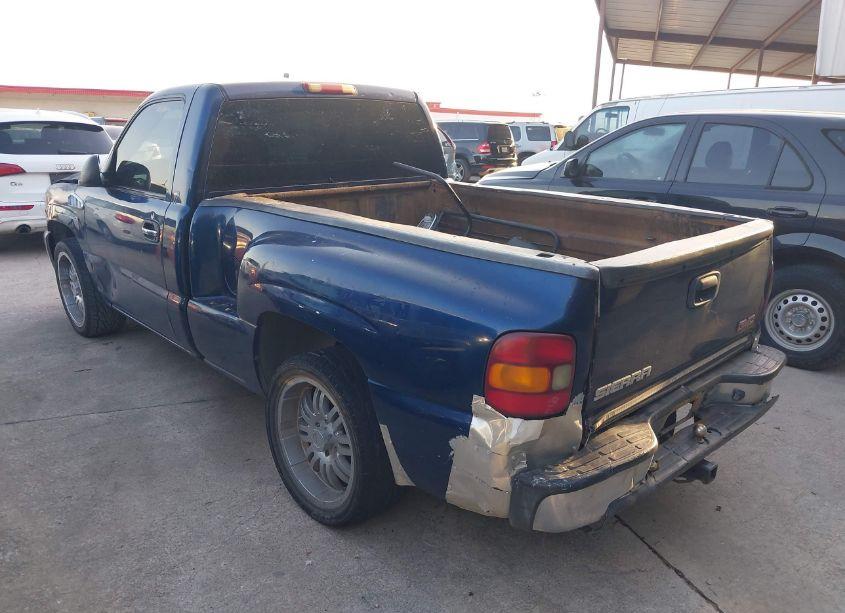 Photo 3 of 2002 Gmc Sierra 1500 SL (VIN 1GTEC14W52Z294933)