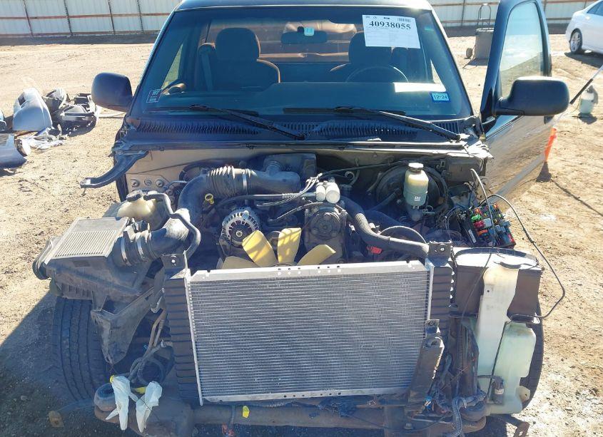 Photo 10 of 2001 Gmc Sierra 1500 SL (VIN 1GTEC14W61Z301578)