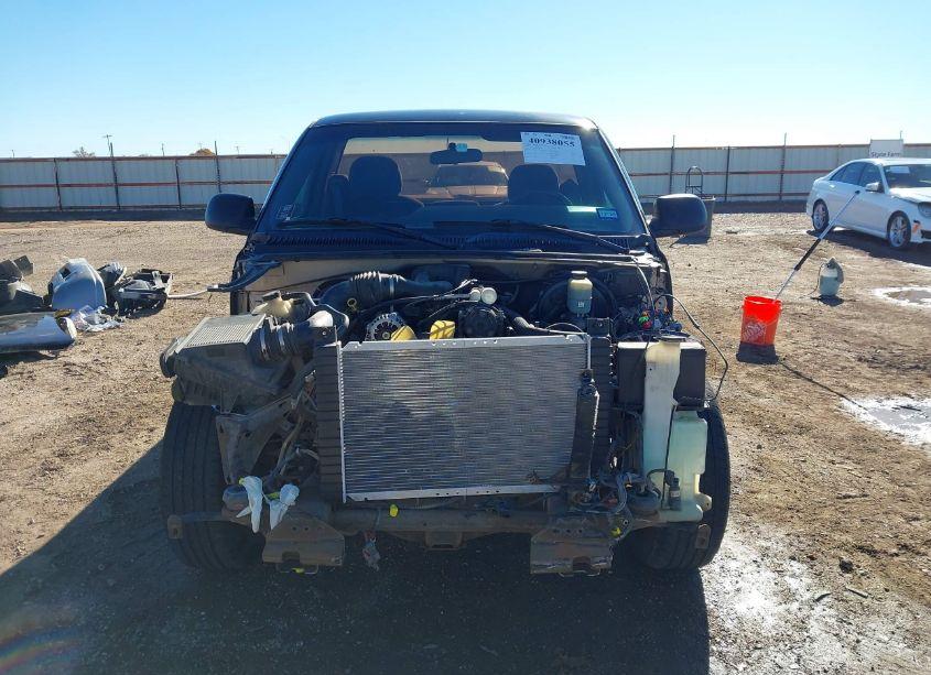 Photo 13 of 2001 Gmc Sierra 1500 SL (VIN 1GTEC14W61Z301578)