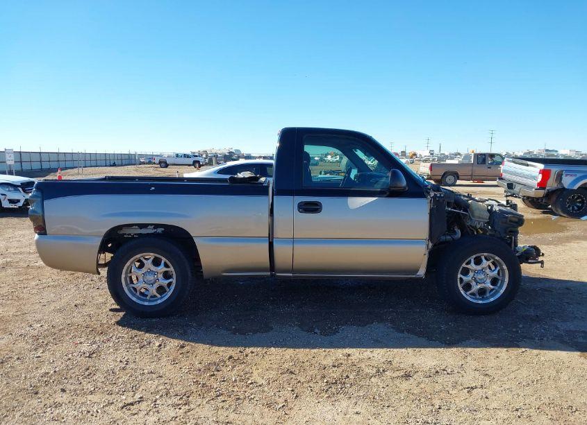 Photo 14 of 2001 Gmc Sierra 1500 SL (VIN 1GTEC14W61Z301578)