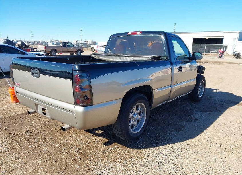 Photo 4 of 2001 Gmc Sierra 1500 SL (VIN 1GTEC14W61Z301578)