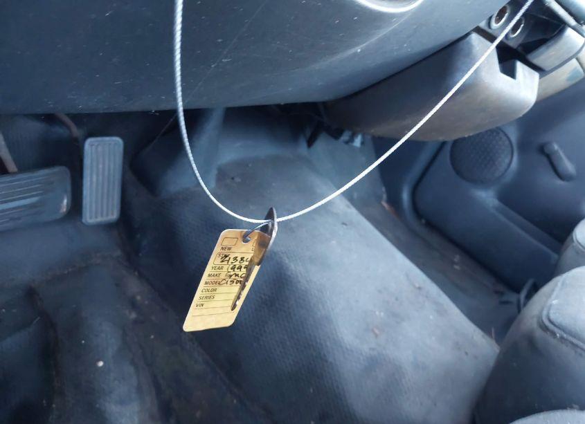 Photo 11 of 1999 Gmc Sierra 1500 SL (VIN 1GTEC14W7XE515849)