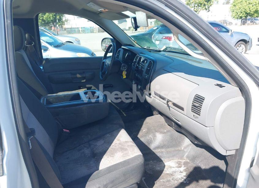 Photo 5 of 2008 Gmc Sierra 1500 WORK TRUCK (VIN 1GTEC14X38Z103737)