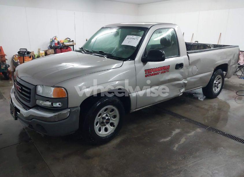 Photo 2 of 2005 Gmc Sierra 1500 WORK TRUCK (VIN 1GTEC14X55Z263355)