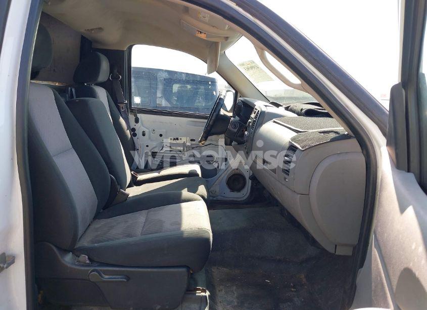 Photo 5 of 2008 Gmc Sierra 1500 WORK TRUCK (VIN 1GTEC14X68Z100542)