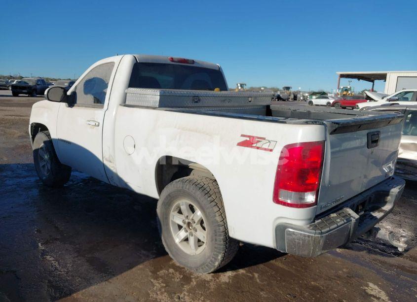 Photo 3 of 2008 Gmc Sierra 1500 WORK TRUCK (VIN 1GTEC14X68Z223631)