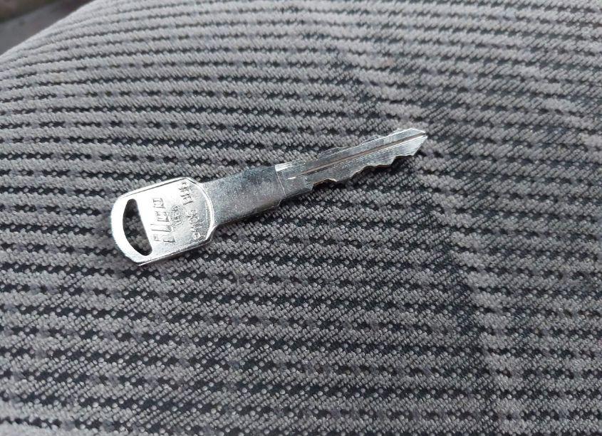 Photo 11 of 1997 Gmc Sierra 1500 SL WIDESIDE (VIN 1GTEC19R5VE544458)