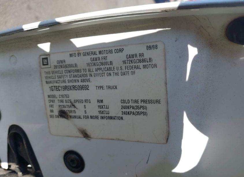 Photo 9 of 1999 Gmc Sierra 1500 SLE (VIN 1GTEC19R9XR509692)