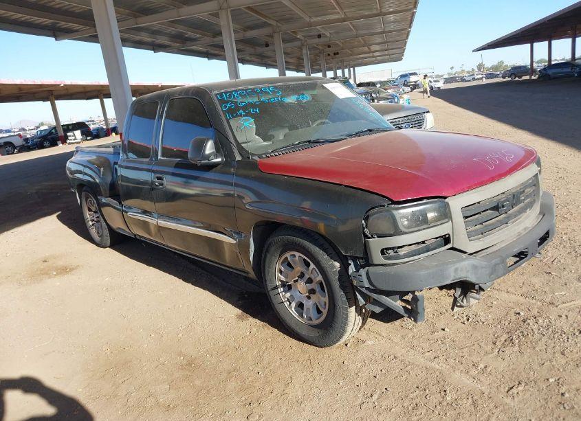 2005 Gmc Sierra 1500 SLE (VIN 1GTEC19TX5Z248937) main photo