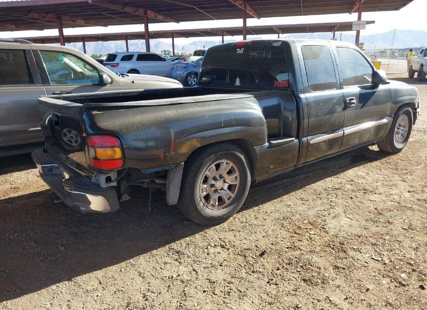 Photo 4 of 2005 Gmc Sierra 1500 SLE (VIN 1GTEC19TX5Z248937)