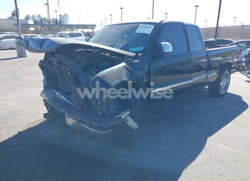 Photo 2 of 2001 Gmc Sierra 1500 SLE (VIN 1GTEC19V31Z186647)