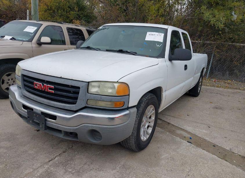 Photo 2 of 2004 Gmc Sierra 1500 WORK TRUCK (VIN 1GTEC19V44E378624)