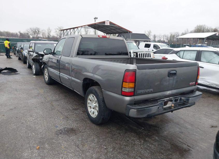Photo 3 of 2007 Gmc Sierra 1500 CLASSIC SLE1 (VIN 1GTEC19V57Z193379)