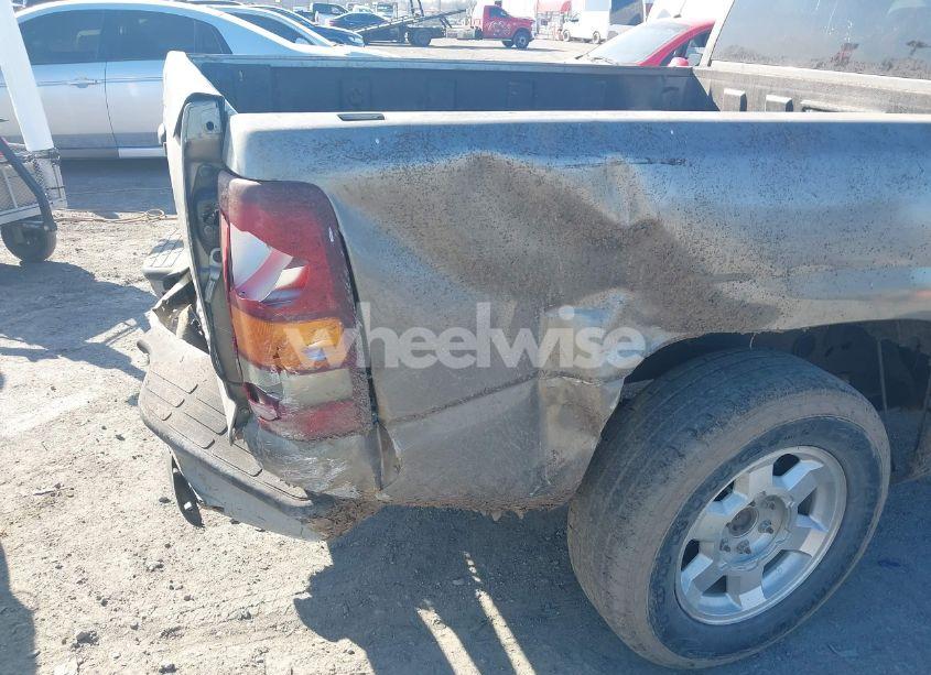 Photo 13 of 2006 Gmc Sierra 1500 WORK TRUCK (VIN 1GTEC19X66Z217169)