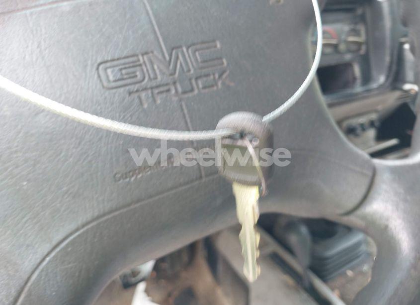 Photo 11 of 1995 Gmc Sierra K1500 (VIN 1GTEK14H6SZ521762)