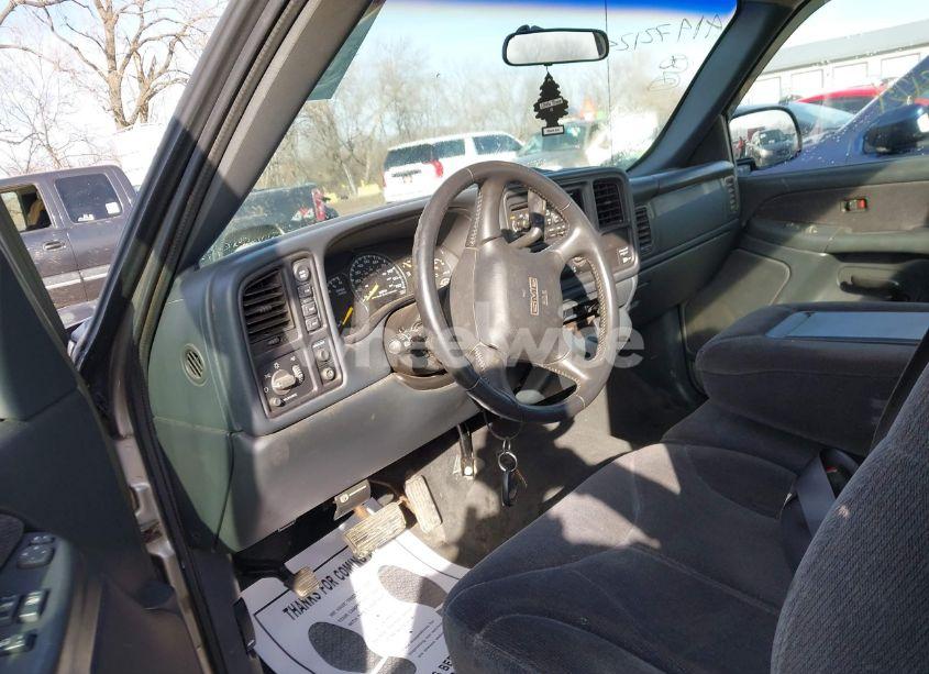 Photo 8 of 1999 Gmc Sierra 1500 SLE (VIN 1GTEK14T4XE539051)