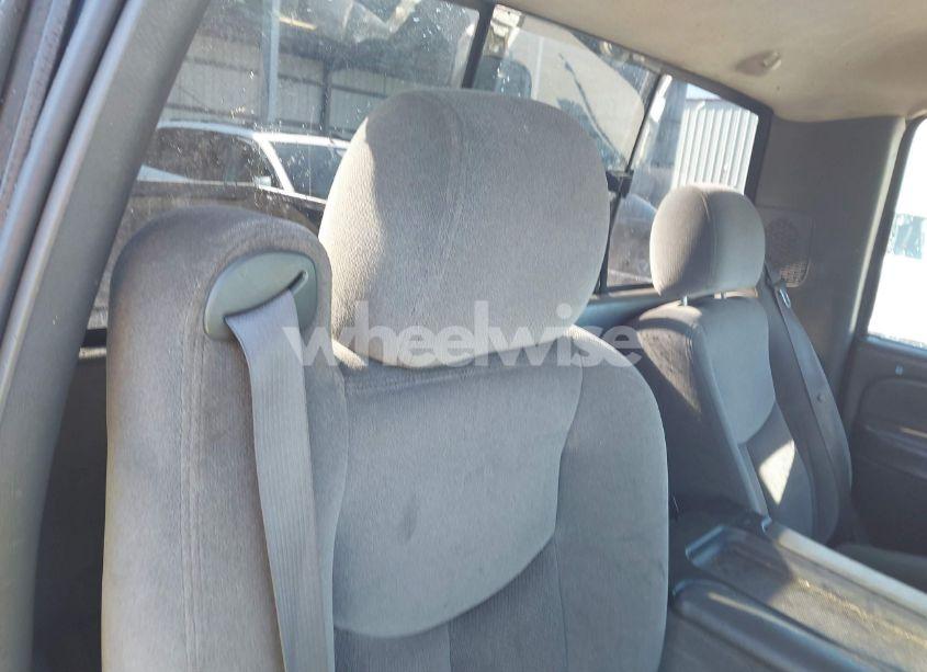 Photo 8 of 2005 Gmc Sierra 1500 (VIN 1GTEK14T75Z225206)