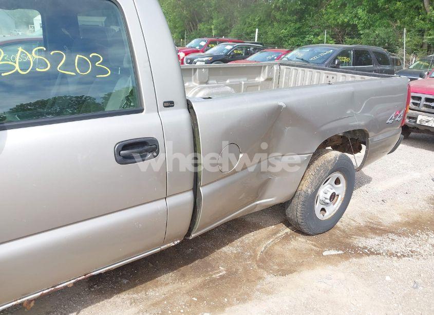 Photo 6 of 2001 Gmc Sierra 1500 SL (VIN 1GTEK14V51E119596)