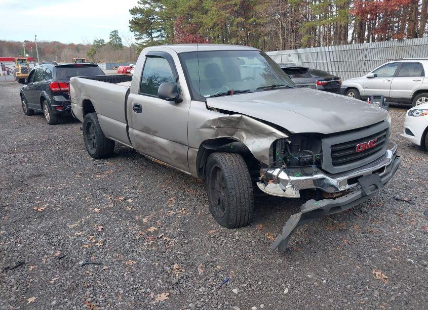 2005 Gmc Sierra 1500 WORK TRUCK (VIN 1GTEK14VX5E190623) main photo