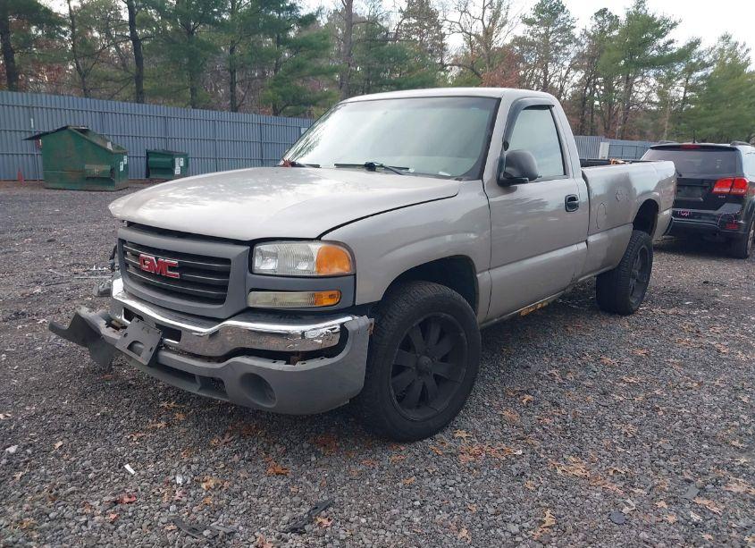 Photo 2 of 2005 Gmc Sierra 1500 WORK TRUCK (VIN 1GTEK14VX5E190623)