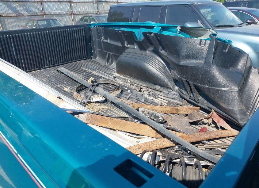 Photo 8 of 1994 Gmc Sierra K1500 (VIN 1GTEK14ZXRZ567422)