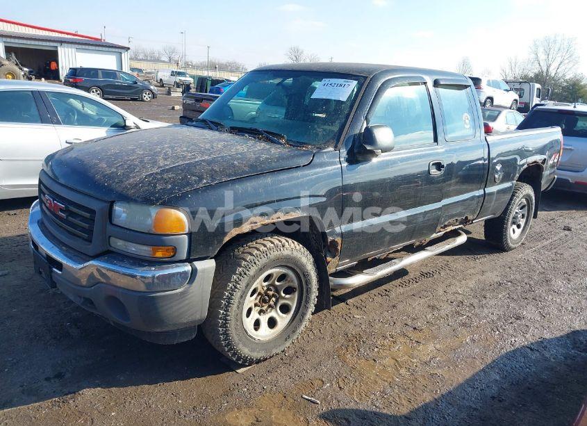 Photo 2 of 2005 Gmc Sierra 1500 WORK TRUCK (VIN 1GTEK19B05E109918)