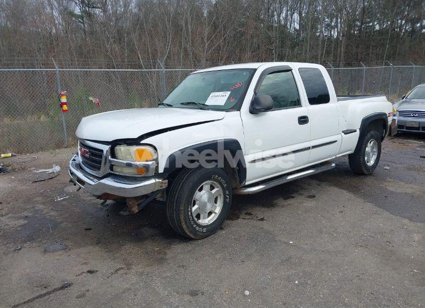 Photo 2 of 2005 Gmc New SIERRA K1500 (VIN 1GTEK19B05Z323509)