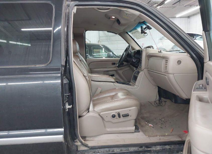 Photo 5 of 2005 Gmc Sierra 1500 SLT (VIN 1GTEK19B95E215283)