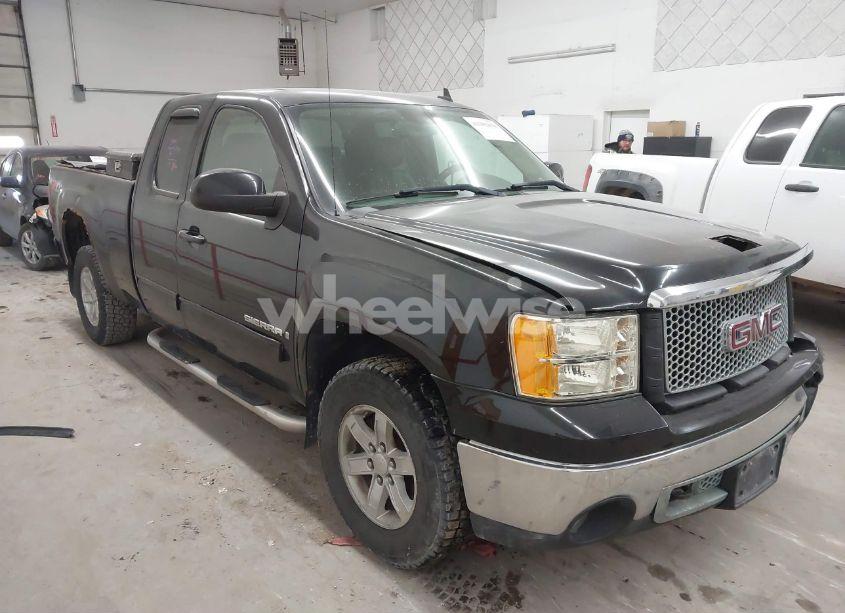 2007 Gmc Sierra 1500 SLT (VIN 1GTEK19JX7Z636772) main photo