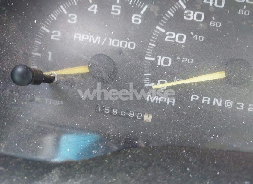 Photo 7 of 1999 Gmc Sierra 1500 SLE (VIN 1GTEK19R7XR501920)