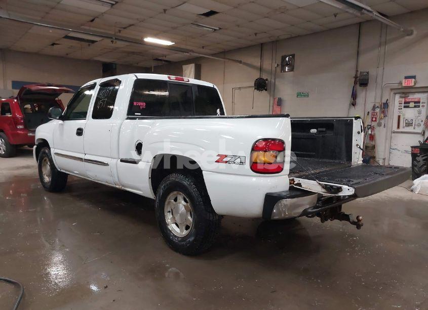 Photo 3 of 2004 Gmc Sierra 1500 SLE (VIN 1GTEK19T24Z102050)