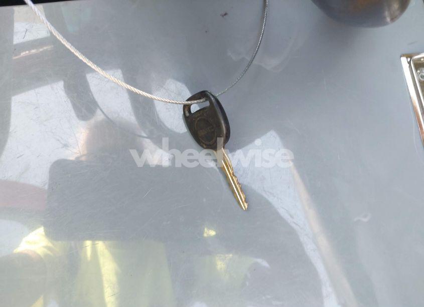 Photo 11 of 2001 Gmc Sierra 1500 SLE (VIN 1GTEK19T31E266443)