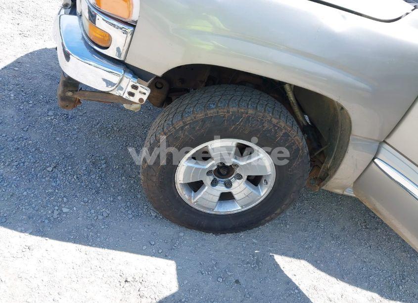 Photo 12 of 2003 Gmc Sierra 1500 SLE (VIN 1GTEK19T43E188001)