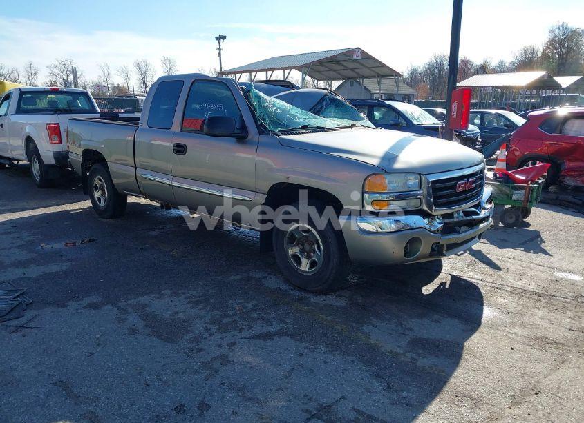 2003 Gmc Sierra 1500 SLE (VIN 1GTEK19T63E253740) main photo