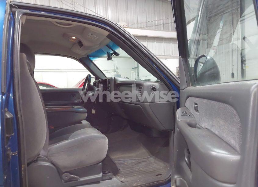 Photo 5 of 2003 Gmc Sierra 1500 SLE (VIN 1GTEK19V13E369090)