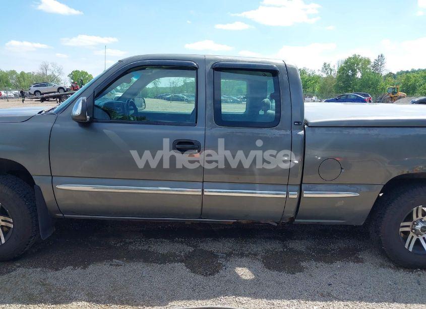 Photo 14 of 2001 Gmc Sierra 1500 SLE (VIN 1GTEK19V81E220303)