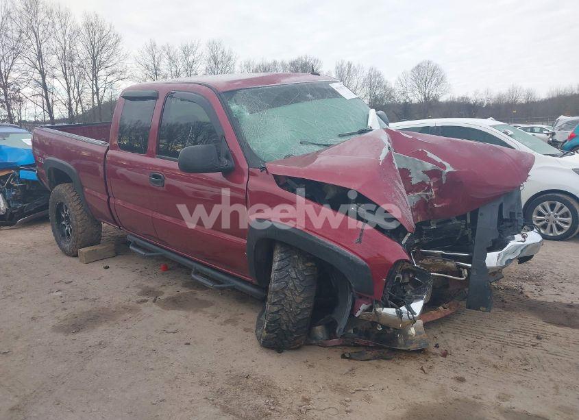 2004 Gmc Sierra 1500 SLE (VIN 1GTEK19V94Z328040) main photo