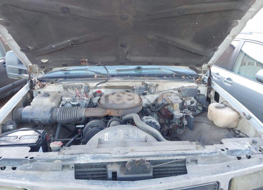 Photo 10 of 1990 Gmc Sierra K2500 (VIN 1GTFK24K8LZ500726)