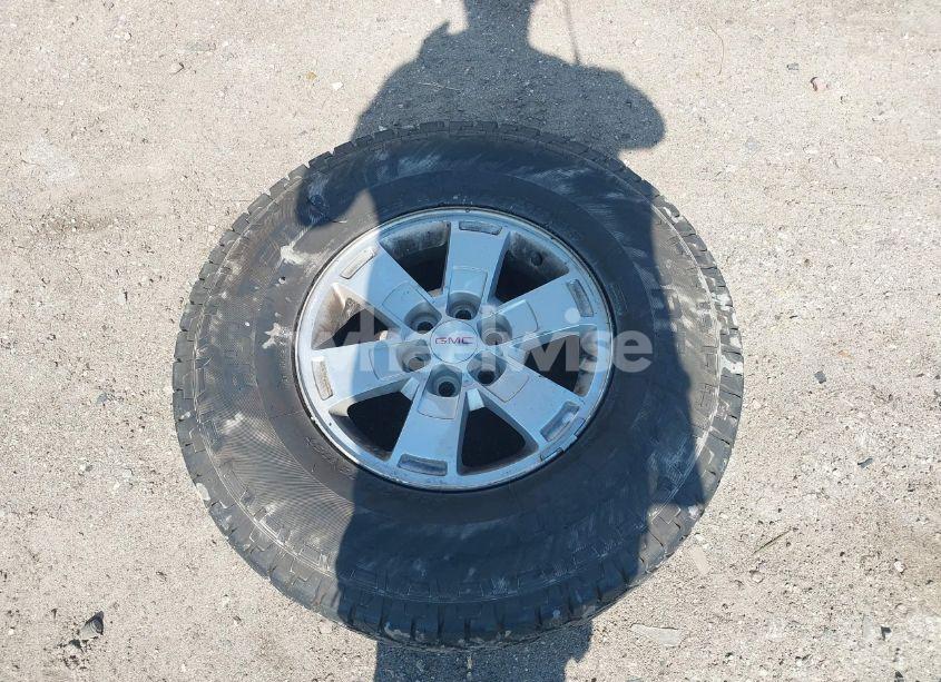 Photo 12 of 2018 Gmc Canyon (VIN 1GTG5BEN0J1179670)