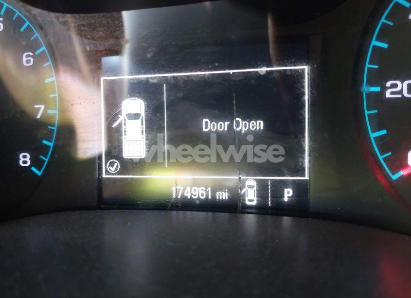 Photo 16 of 2018 Gmc Canyon (VIN 1GTG5BEN0J1179670)