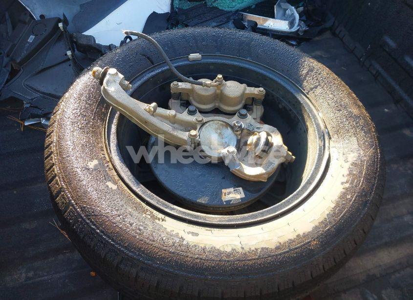 Photo 12 of 2021 Gmc Canyon 2WD SHORT BOX ELEVATION STANDARD (VIN 1GTG5BEN9M1110545)