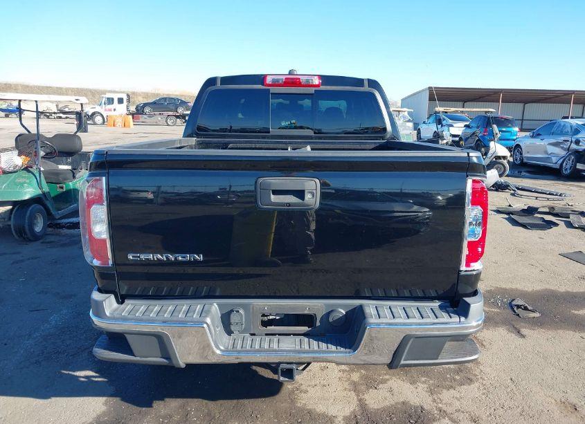 Photo 17 of 2016 Gmc Canyon SLE (VIN 1GTG5CE30G1272976)