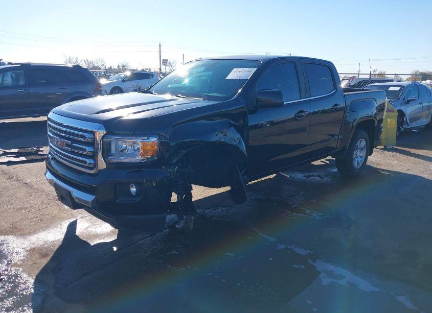 Photo 2 of 2016 Gmc Canyon SLE (VIN 1GTG5CE30G1272976)