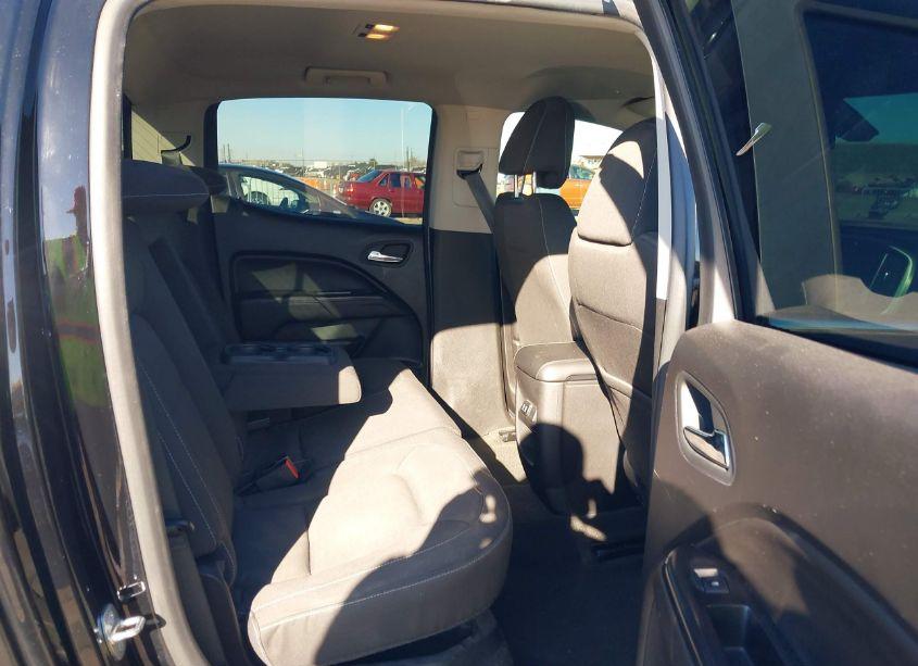 Photo 8 of 2016 Gmc Canyon SLE (VIN 1GTG5CE30G1272976)