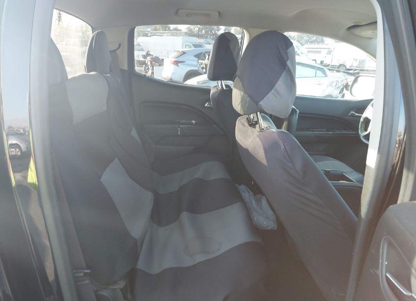 Photo 8 of 2016 Gmc Canyon SLE (VIN 1GTG5CE31G1258939)