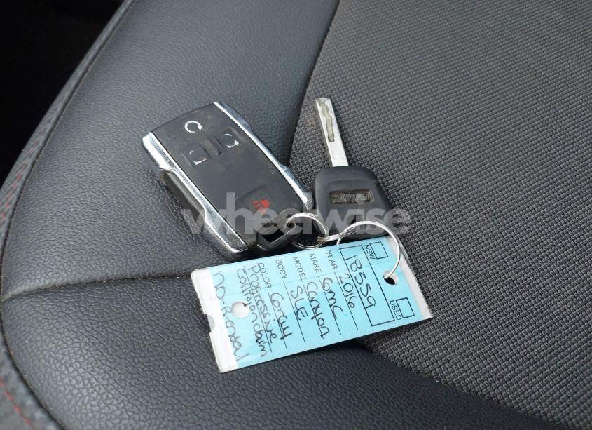 Photo 11 of 2016 Gmc Canyon SLE (VIN 1GTG5CE31G1279788)