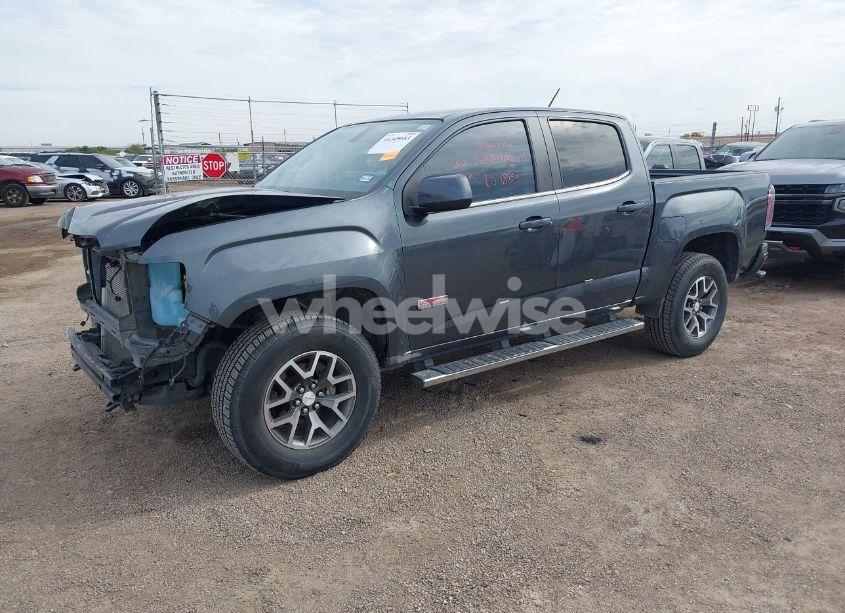 Photo 2 of 2016 Gmc Canyon SLE (VIN 1GTG5CE31G1279788)
