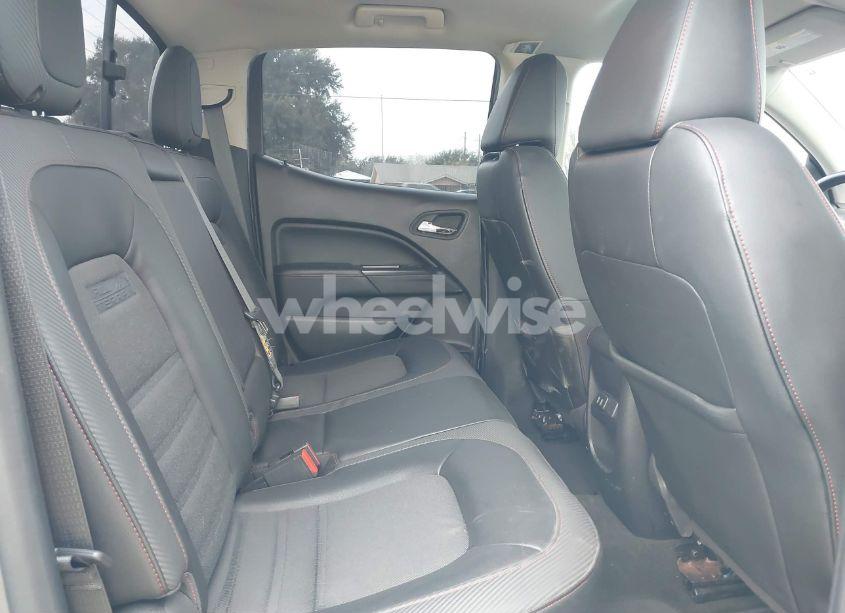 Photo 8 of 2016 Gmc Canyon SLE (VIN 1GTG5CE31G1279788)