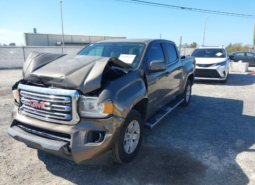 Photo 2 of 2016 Gmc Canyon SLE (VIN 1GTG5CE33G1165744)